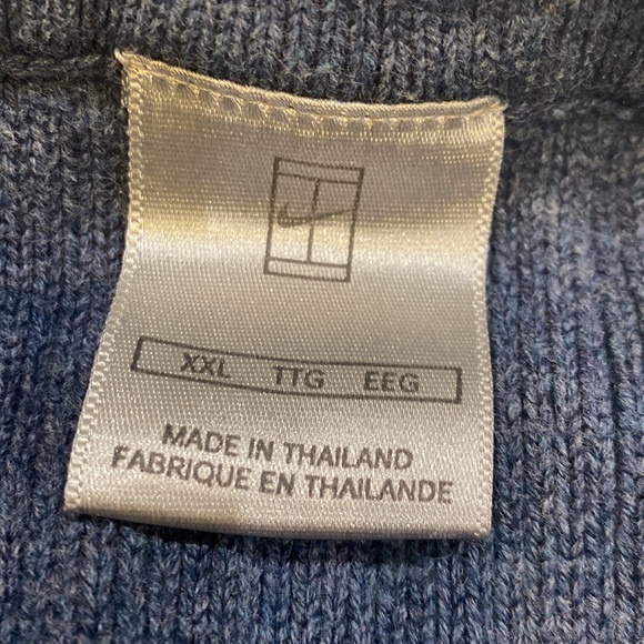 Nike Ribbed Preppy V NECK Sweater - Picture 3 of 6